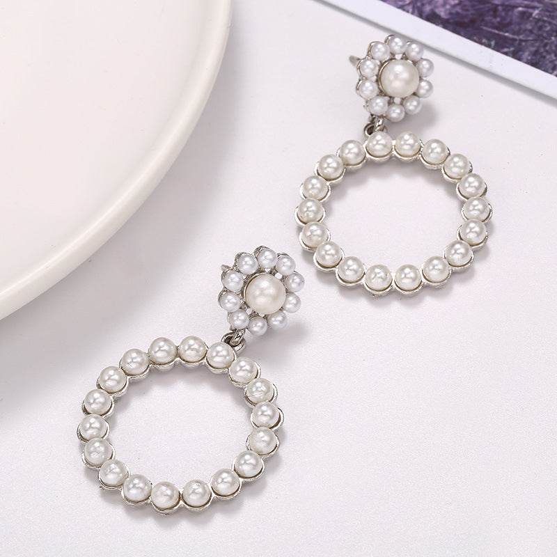 Elegant pearl earrings - Velora