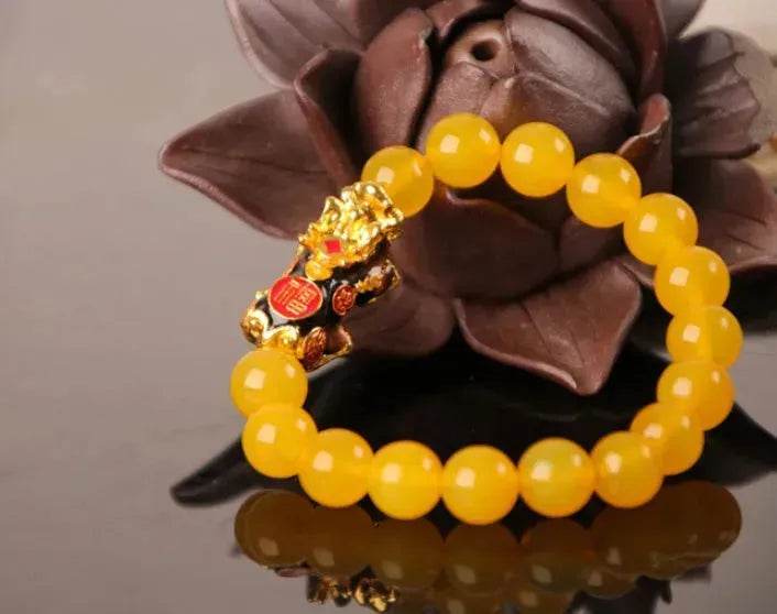 3D Gold Plated PiXiu Crystal Beaded Bracelet - Velora