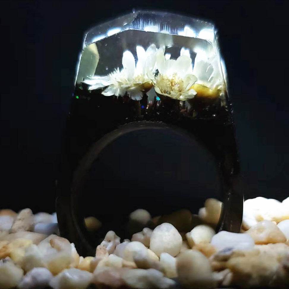 Resin wood ring - Velora