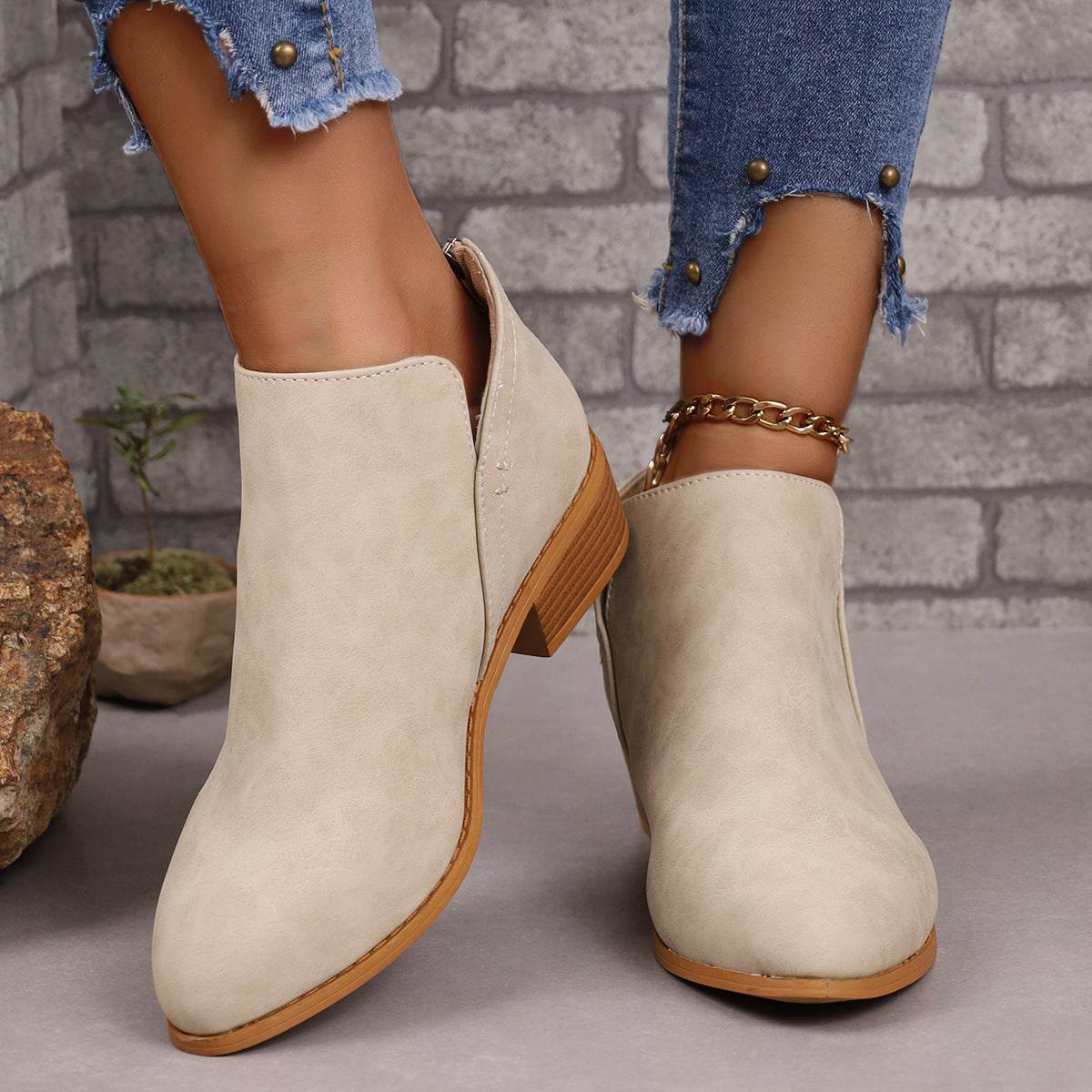 Chunky Heel Pointed Toe Ankle Boots With V-cut Design Fashion Fall Winter Short Boots For Women Shoes - Velora