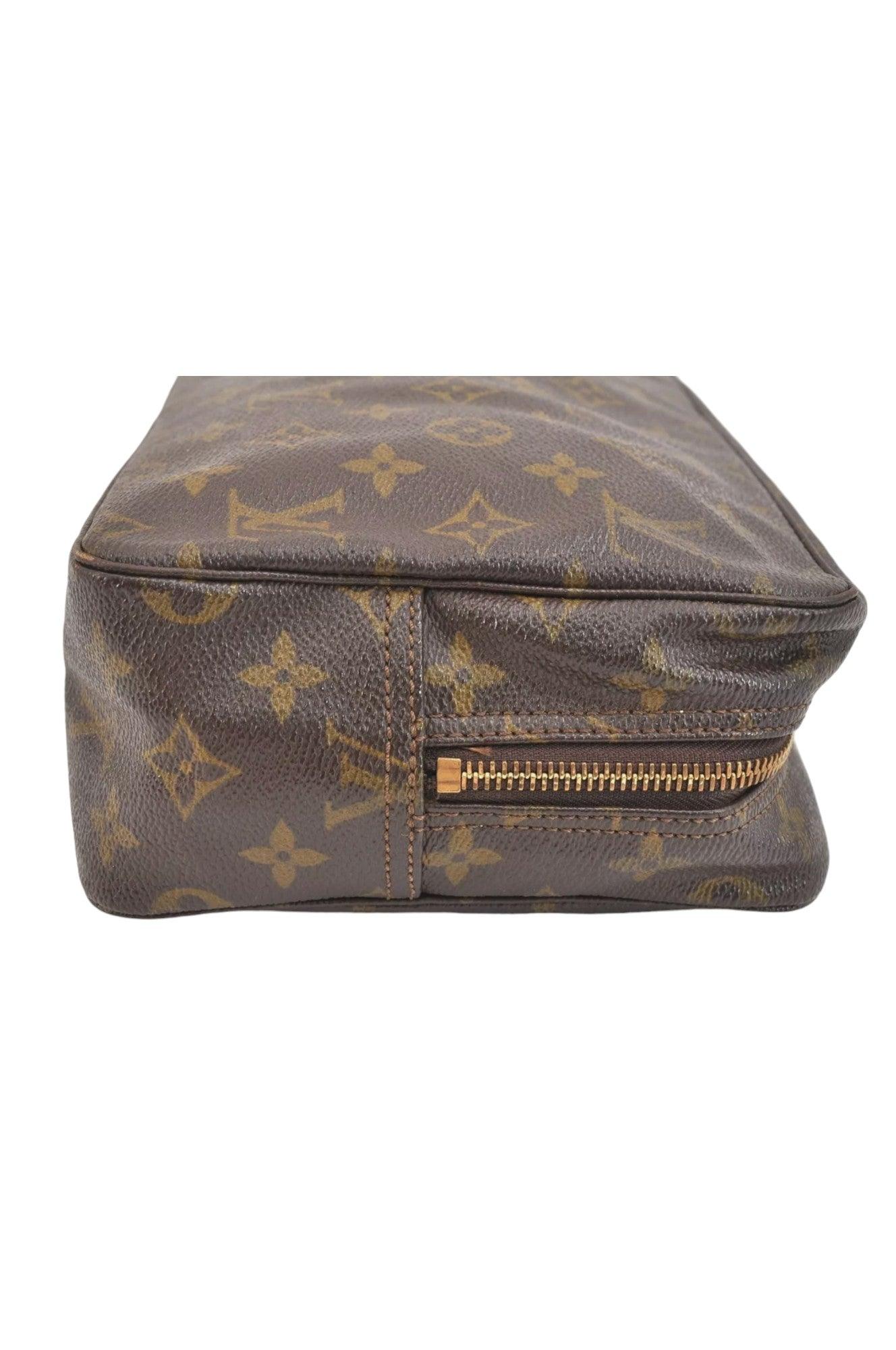 Louis Vuitton Monogram Trousse Toilette 28 Clutch Hand Bag M47522 LV 6922K - Velora