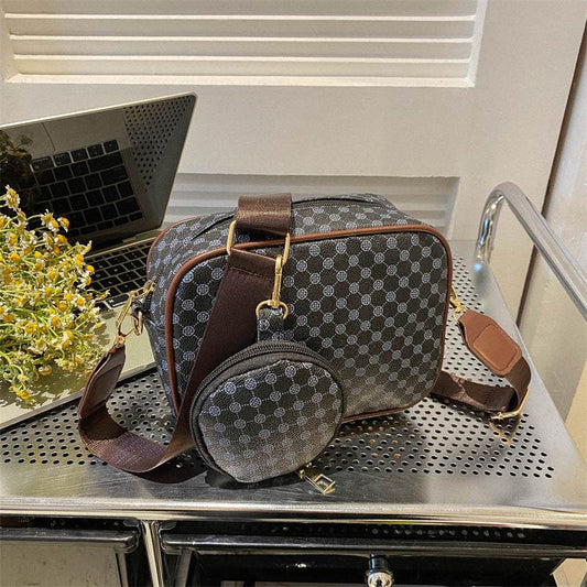 Presbyopic One-shoulder Crossbody Square Pouch Women's Bag - Velora