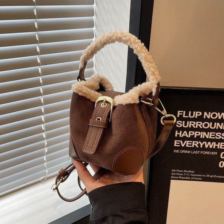Crossbody Bags Women Shoulder Bag Casual Retro Plush Bag Versatile Plush Designer Bags Purse And Handbags Female Bags - Velora
