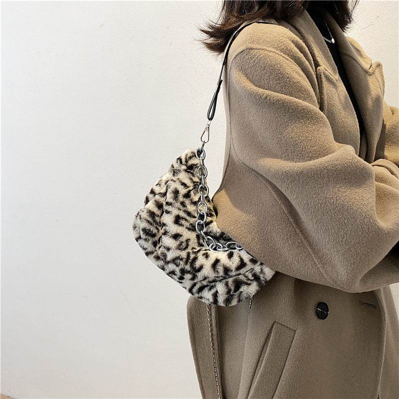 Leopard Pattern Plush Bag Personality Diagonal Women Bag Chain Shoulder Bag