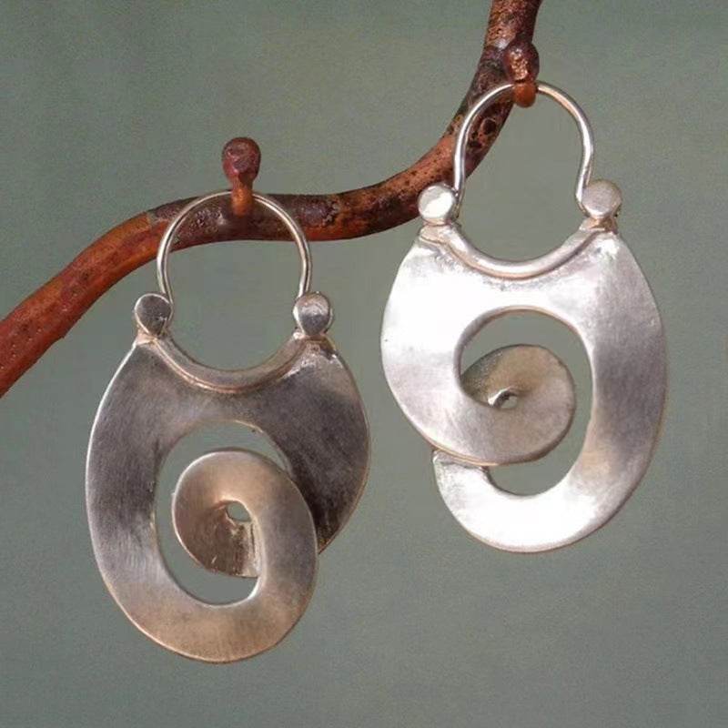 Spiral Design Ear Ring Retro Geometry - Velora