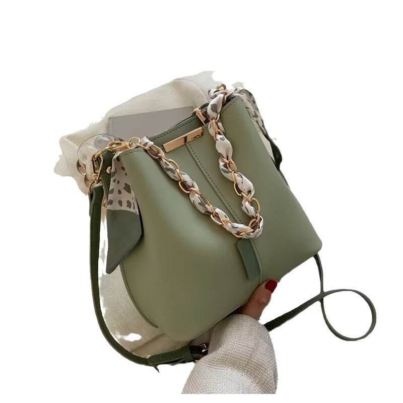 New Autumn And Winter Women's Crossbody Fashion Casual Underarm One Shoulder Versatile Bucket Bag - Velora