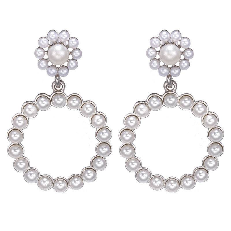 Elegant pearl earrings - Velora