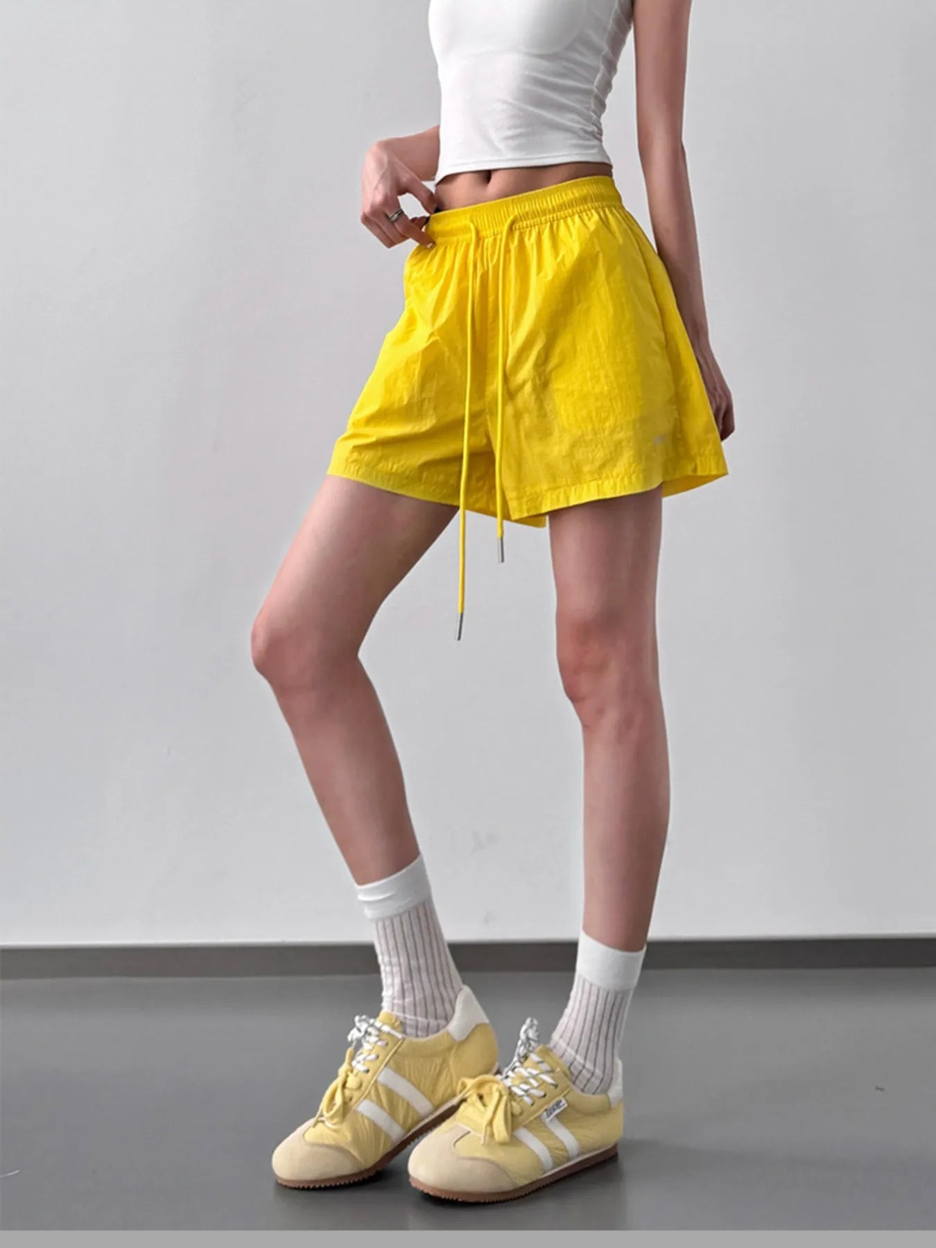 High Waisted Drawstring Shorts - Velora