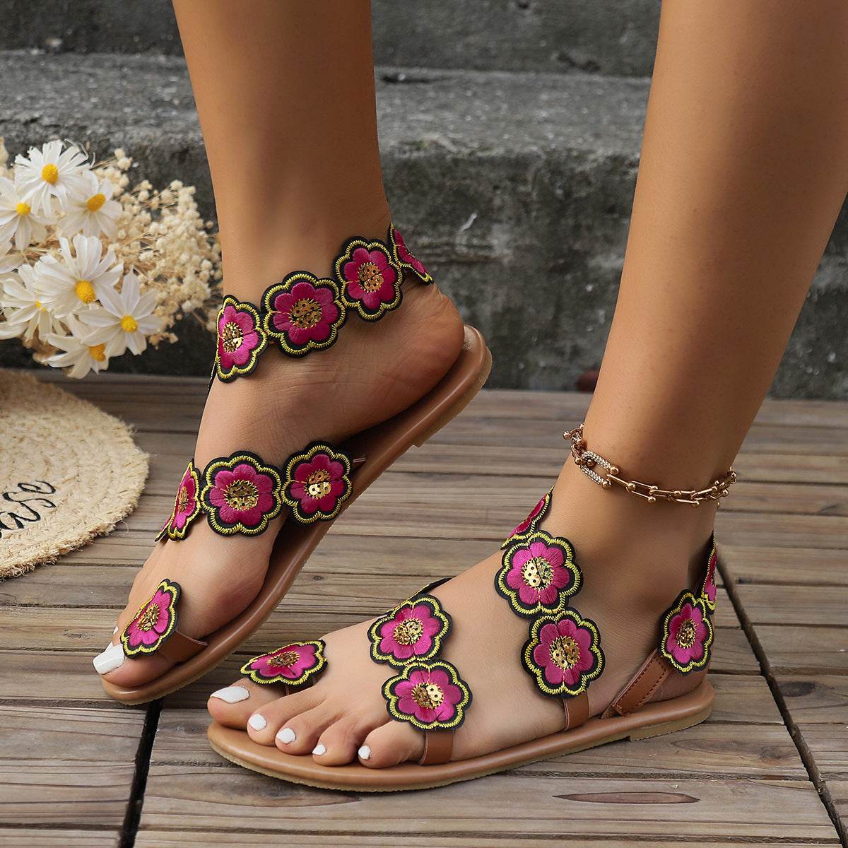 Ethnic Style Flowers Flat Sandals Summer Vacation Casual Clip Toe Beach Shoes For Women - Velora