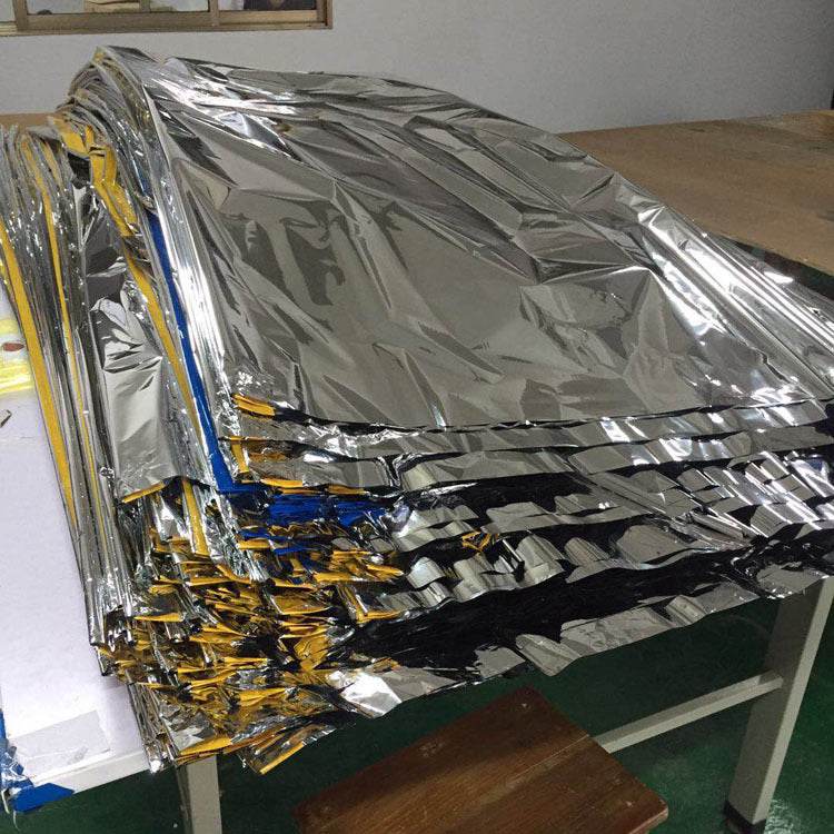 Disposable emergency sleeping bag - Velora