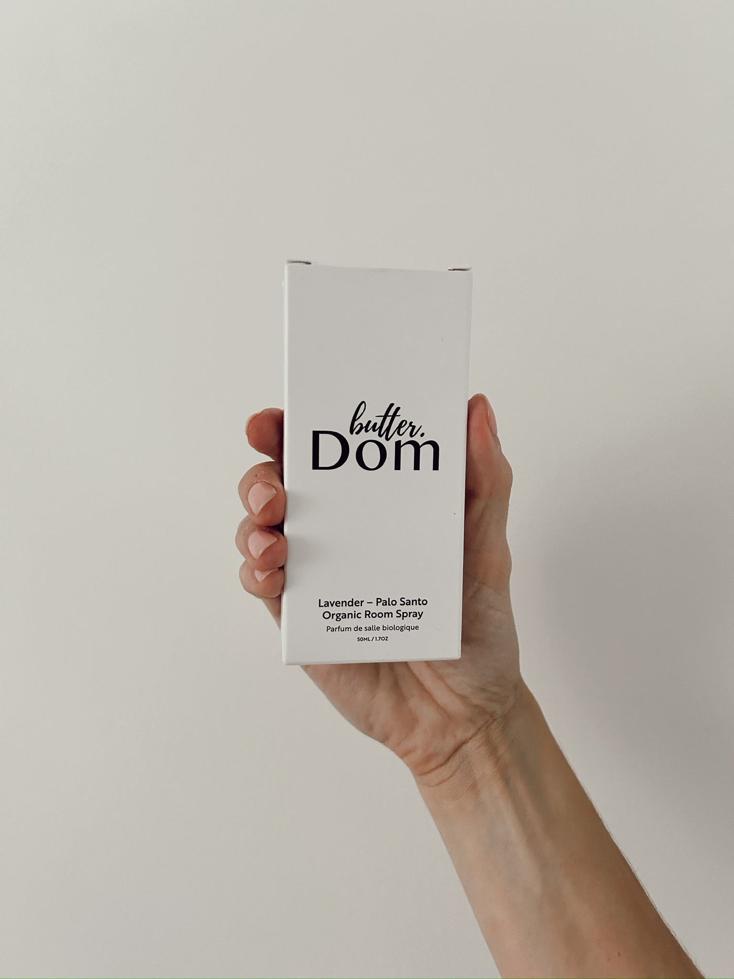 Organic Room Spray - Velora Luxury Fashion