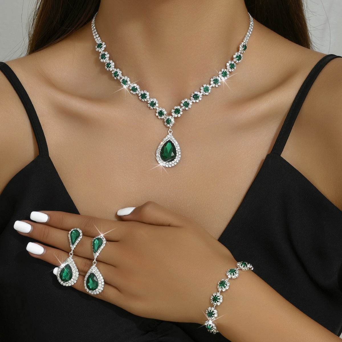 Fashion Jewelry Bridal Jewelry Suit Necklace Ear Stud Bracelet Three-piece Set - Velora