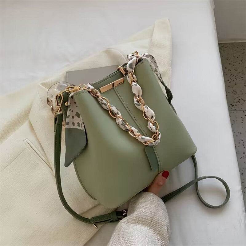 New Autumn And Winter Women's Crossbody Fashion Casual Underarm One Shoulder Versatile Bucket Bag - Velora