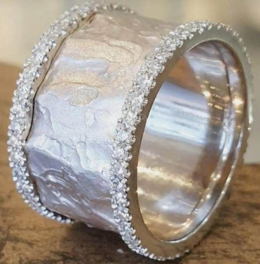 Drawing Craft Irregular Wave Pattern Wide Ring - Velora