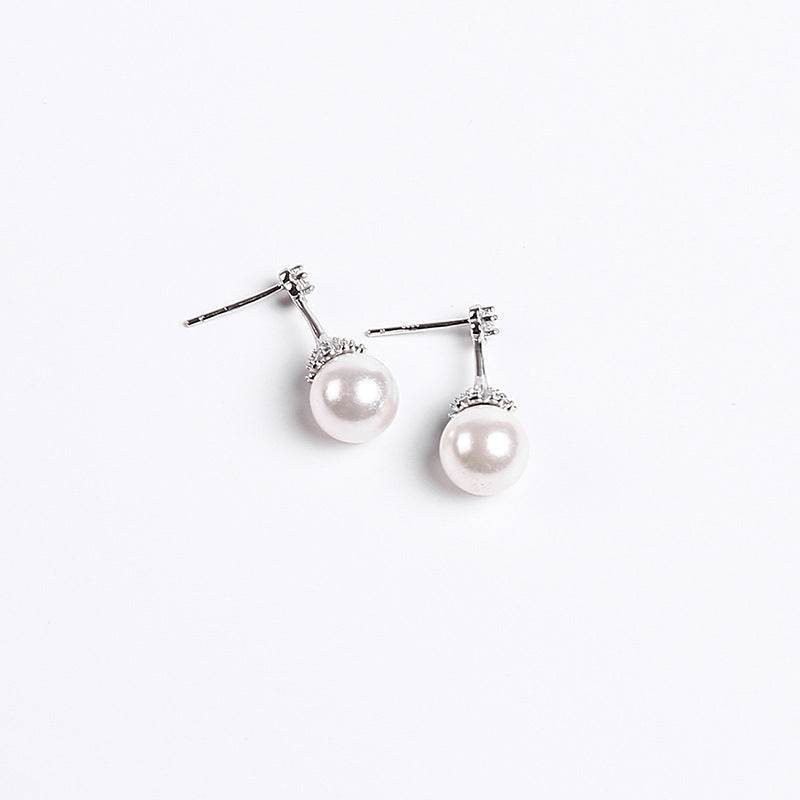 Elegant pearl earrings - Velora