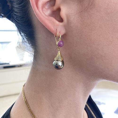 Elegant Drop-shaped Elegant Gold-plated Earrings - Velora