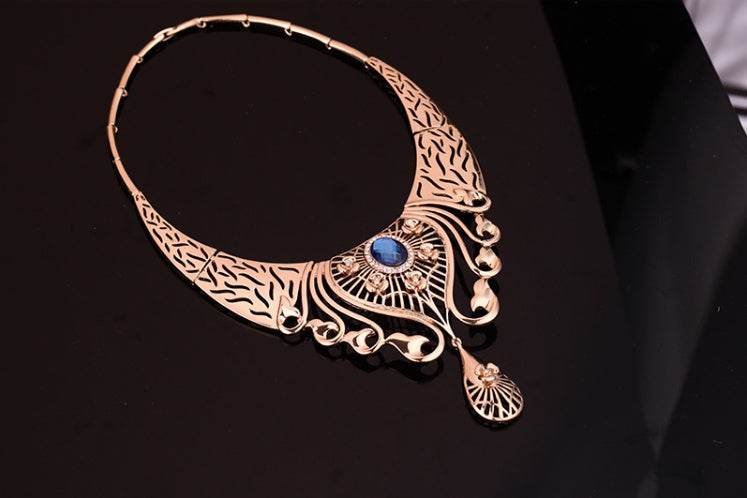 Necklace, earrings, bracelet, ring set - Velora