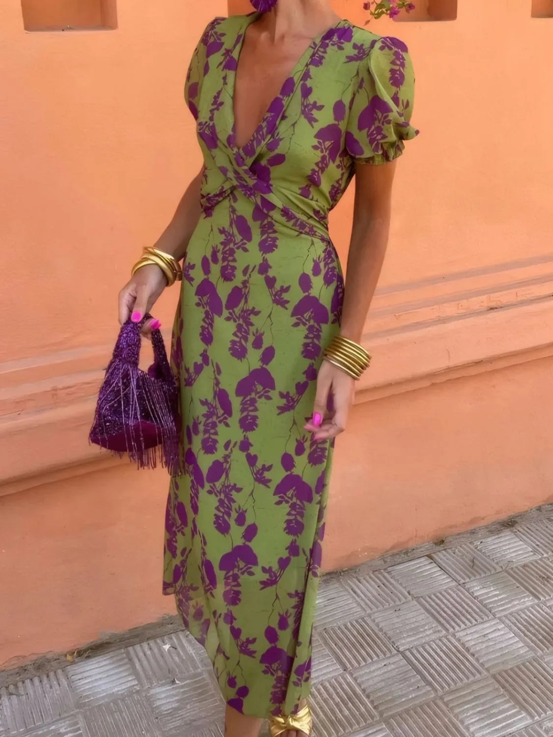 Printed Plunge Short Sleeve Midi Dress - Velora