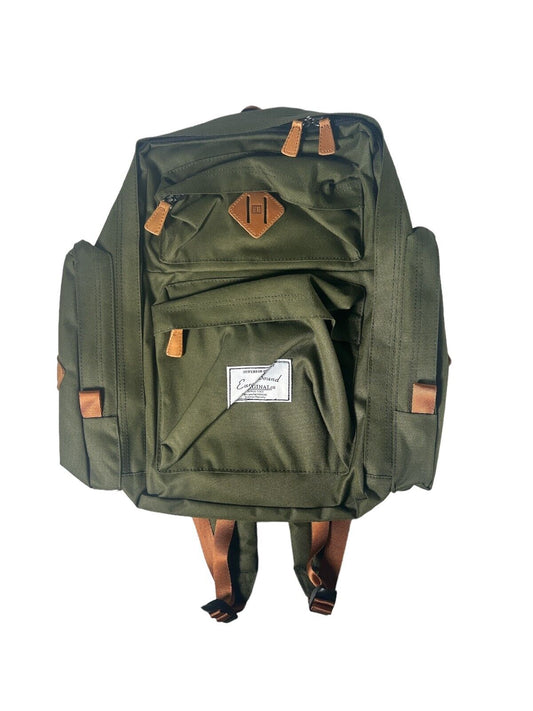 Europe Bound Canadian Heritage Style 35L Backpack - Velora