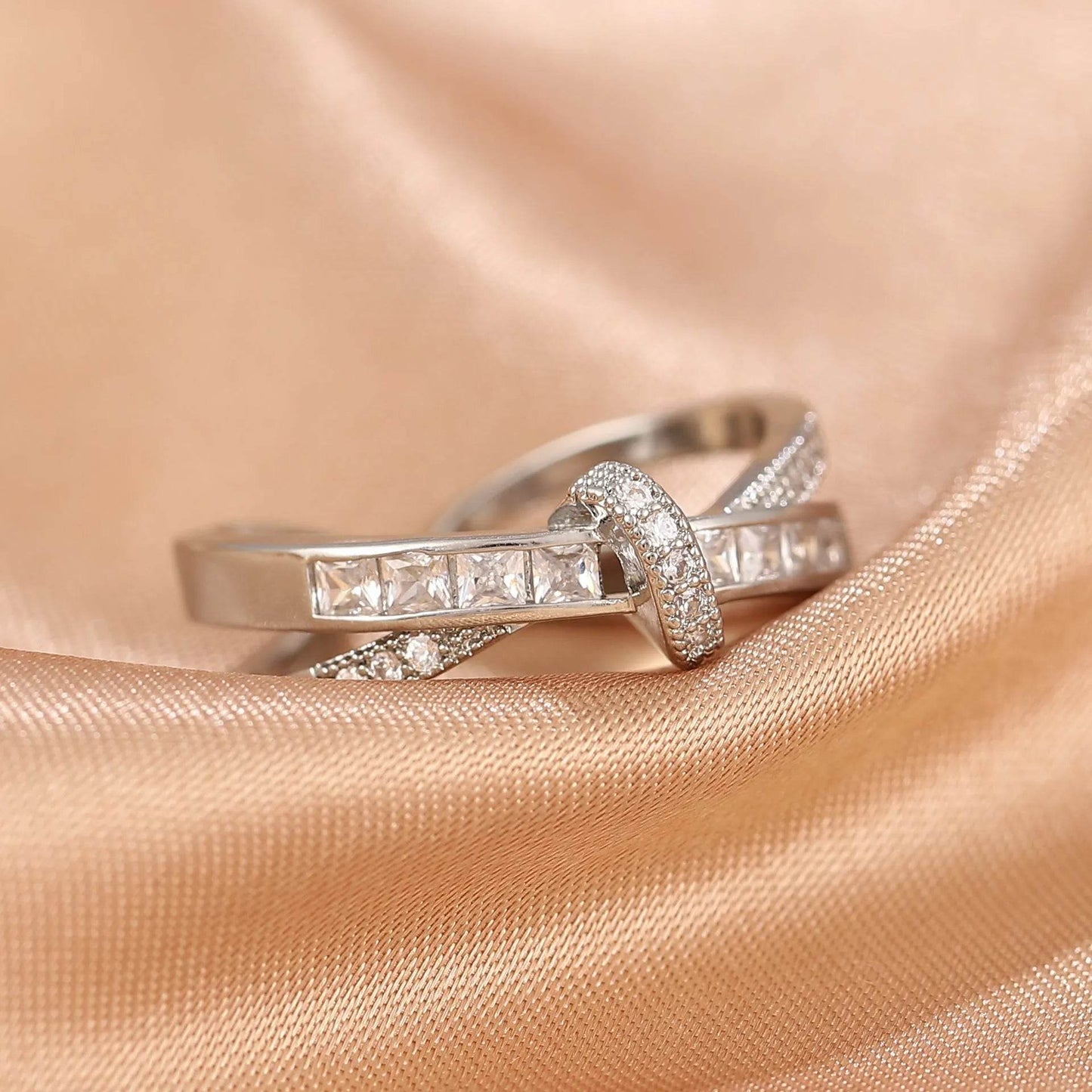 Niche Opening Adjustable Non-fading Cross Ring - Velora