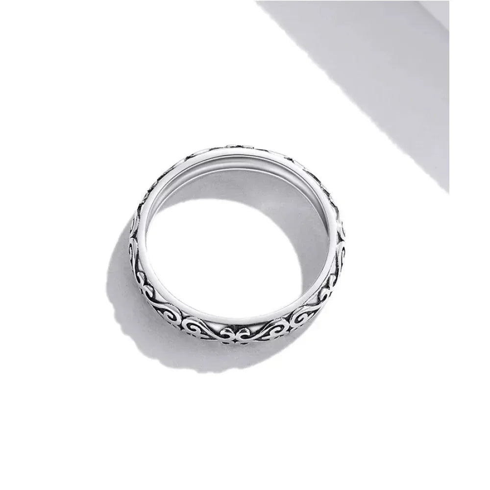 925 Sterling Silver Vintage Embossed Floral Ring - Velora Luxury Fashion