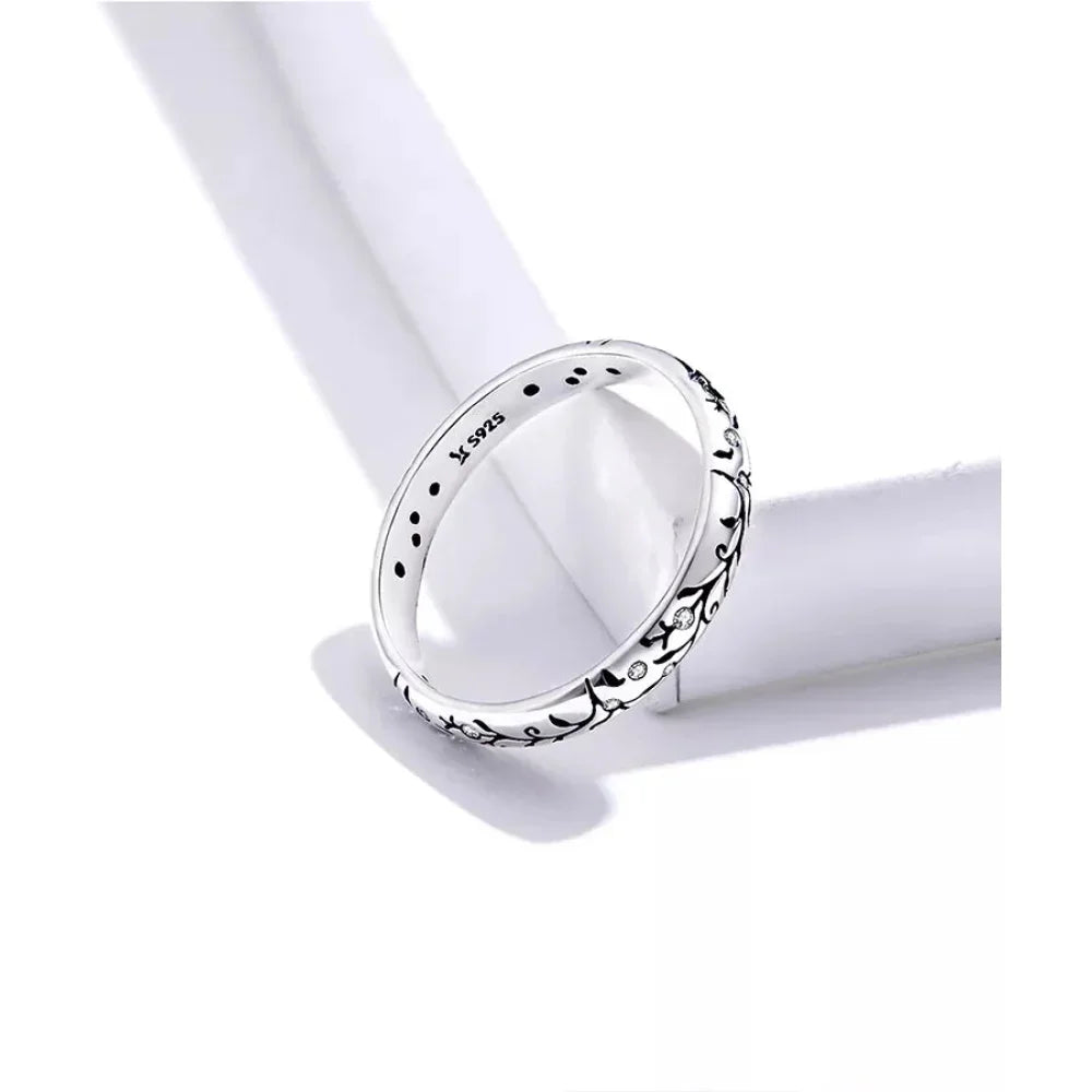925 Sterling Silver Vintage Embossed Floral Ring - Velora Luxury Fashion