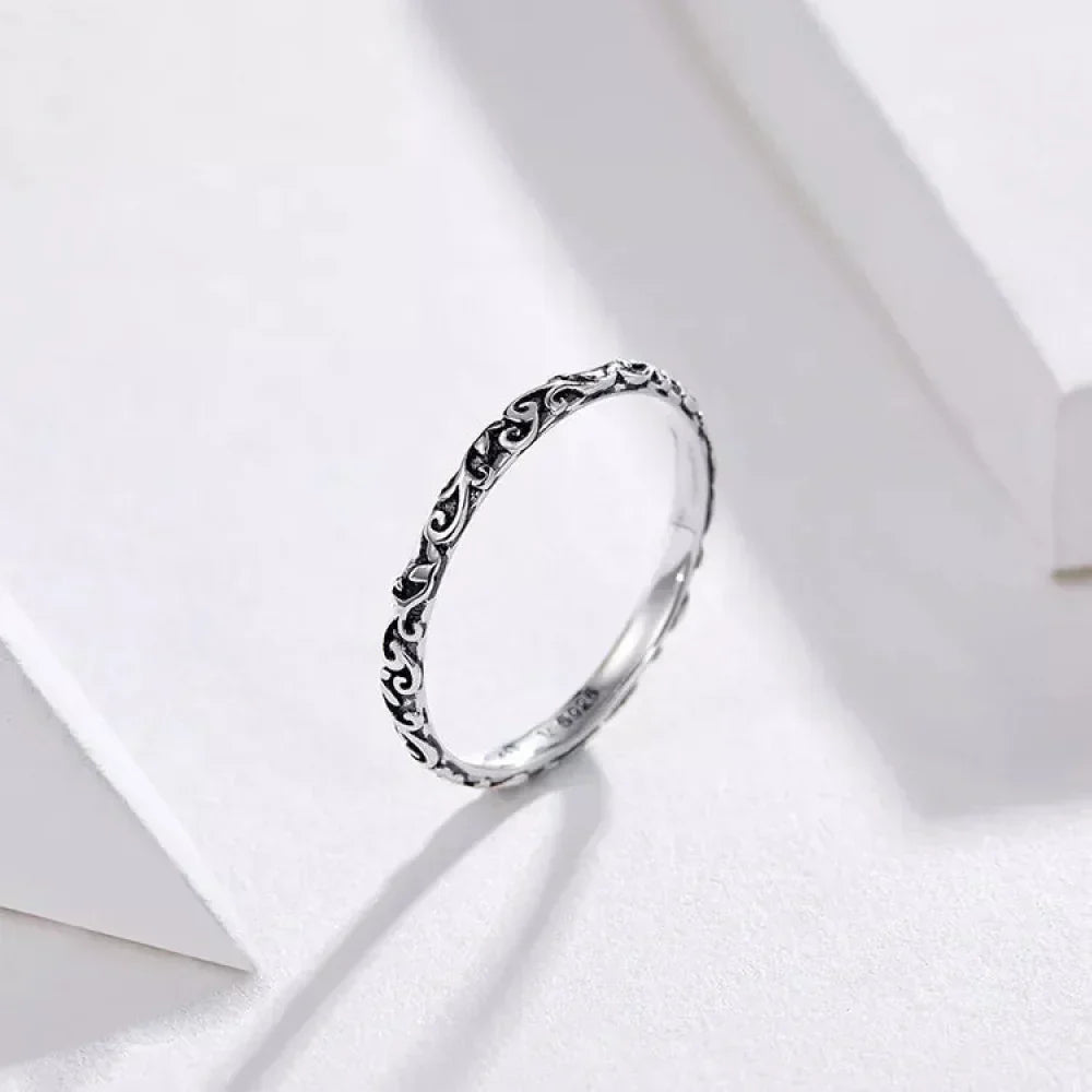 925 Sterling Silver Vintage Embossed Floral Ring - Velora Luxury Fashion