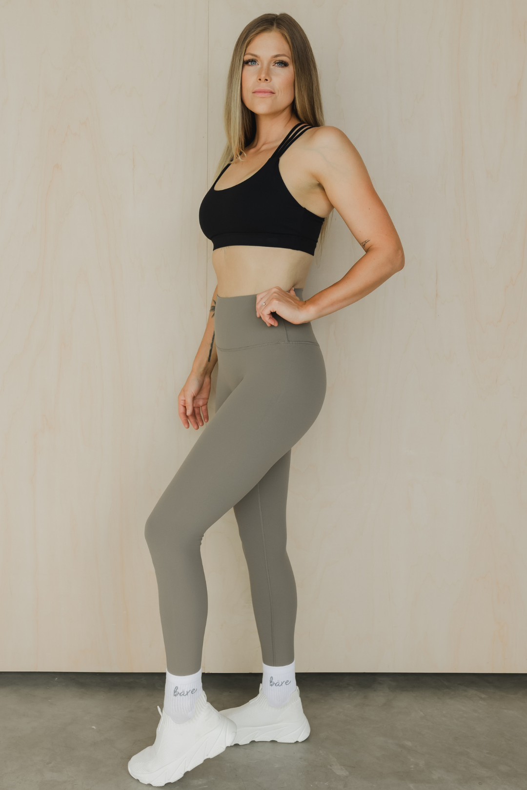 Barely There Pant 2.0 (27") *Tall - Velora Luxury Fashion