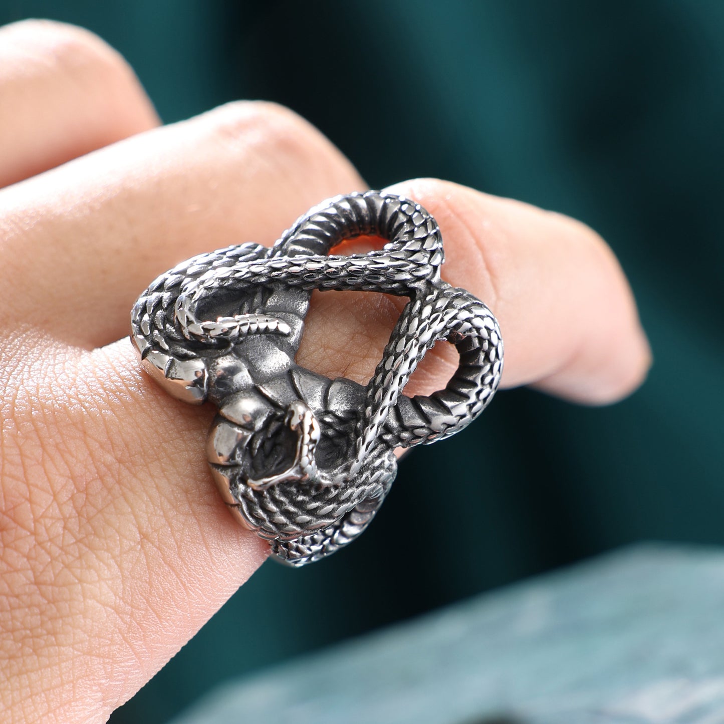 Tiger Head Snake Titanium Steel Ring Ring Ornament