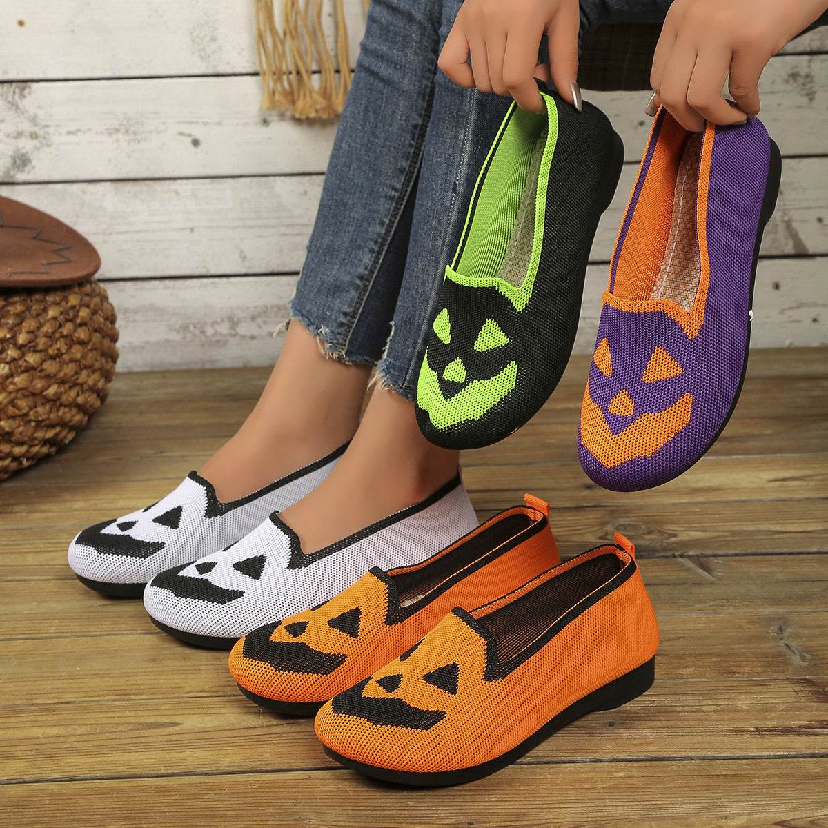Women's Halloween Pumpkin Printed Breathable Flying Woven Shoes