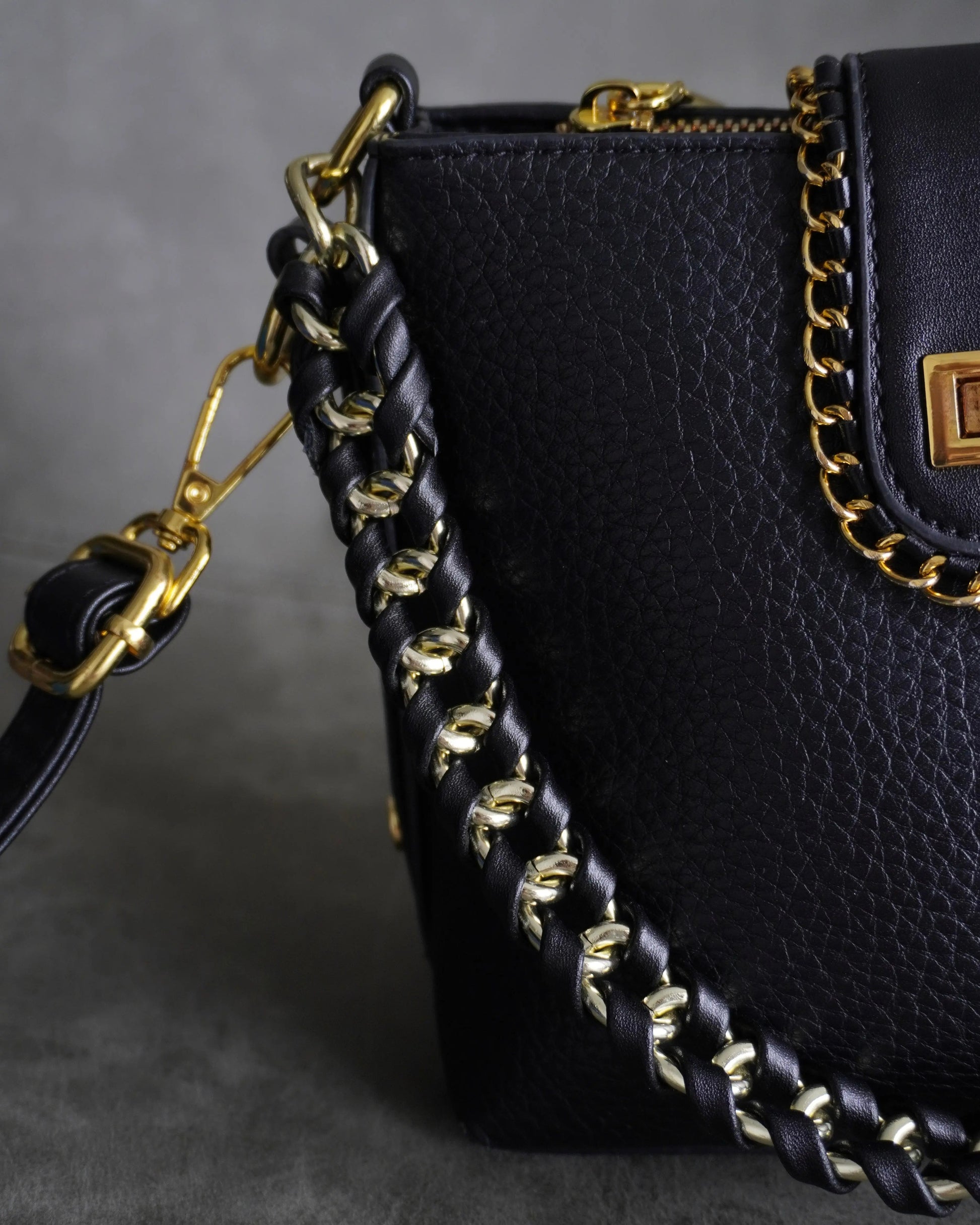 Cosmo Bag – Sophisticated Vegan Leather Crossbody - Velora