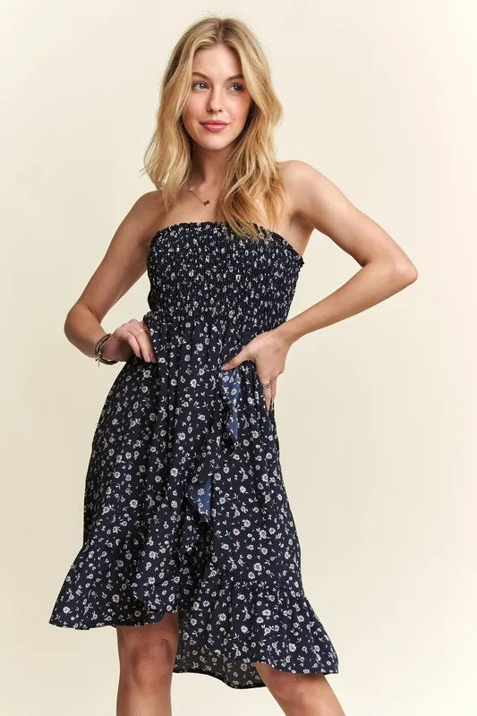 ADORA Smocked Floral Tube Dress with Pockets - Velora Luxury Fashion