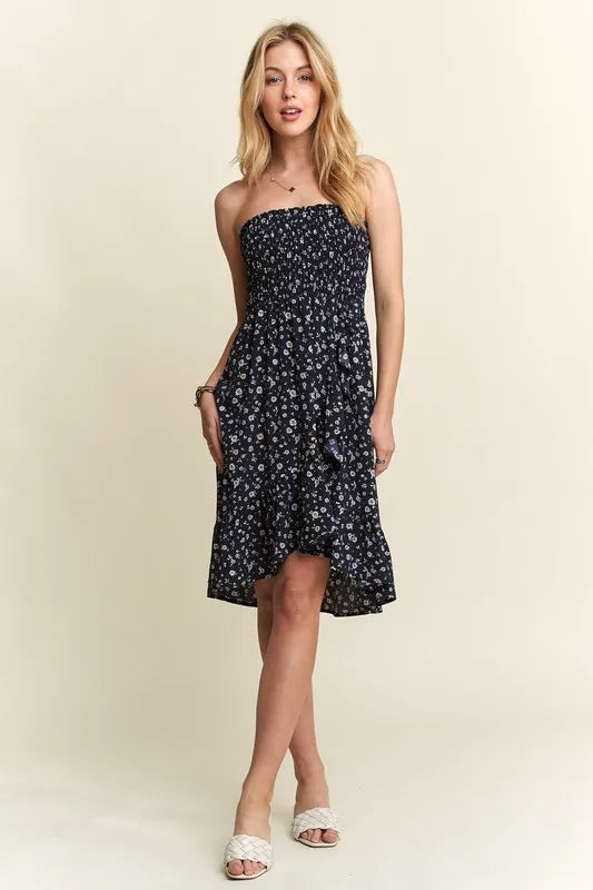 ADORA Smocked Floral Tube Dress with Pockets - Velora Luxury Fashion