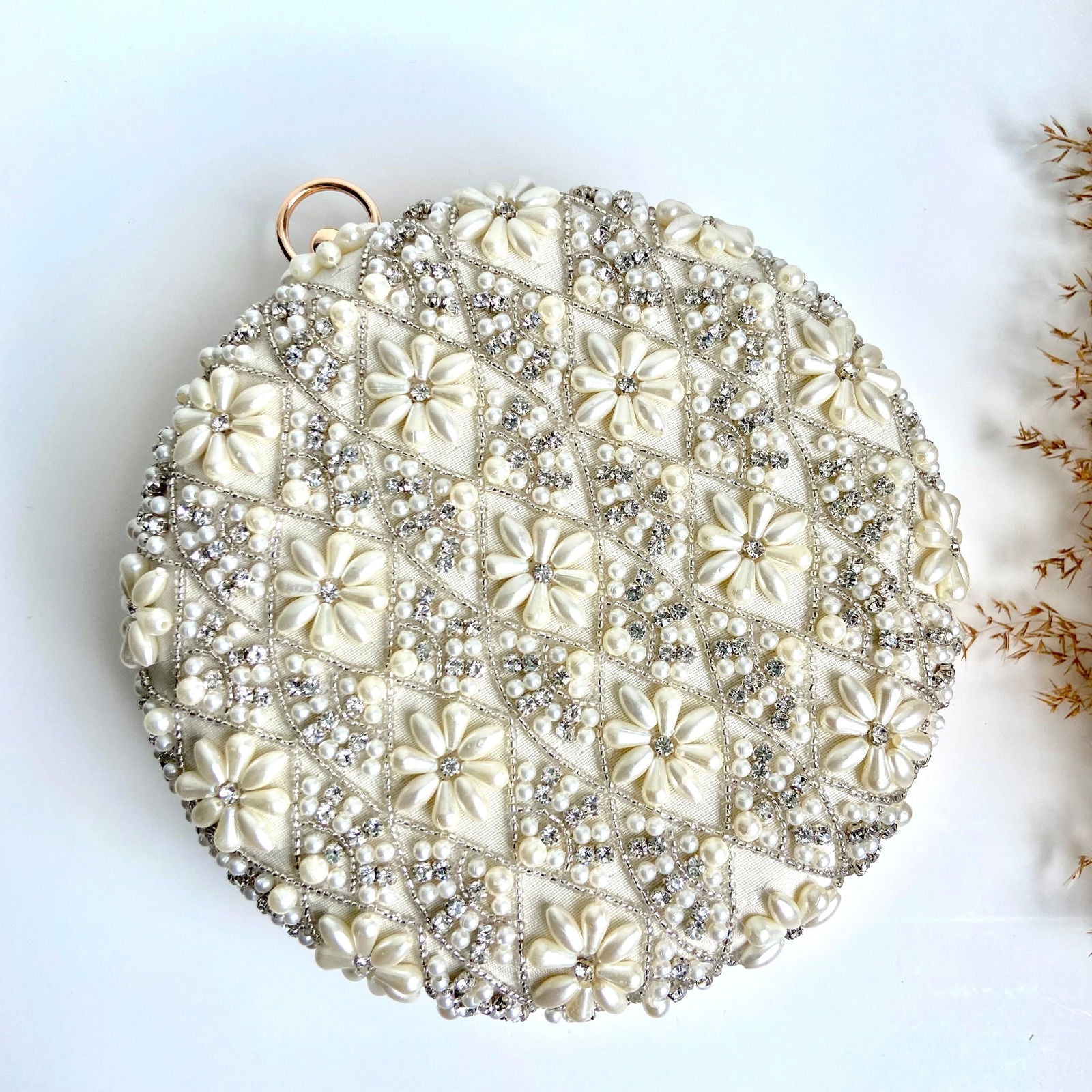ALIA Pearl round clutch - Velora Luxury Fashion