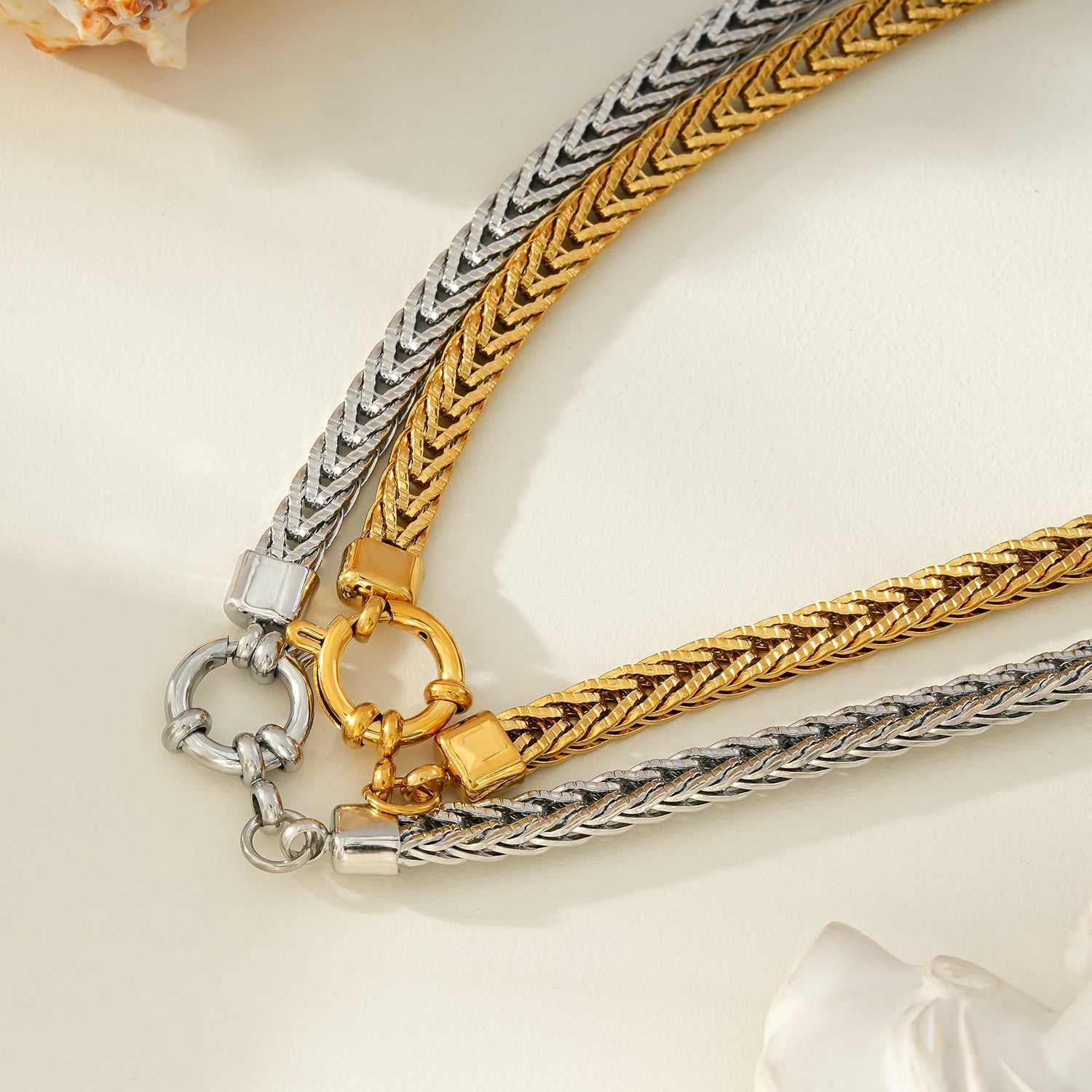 ALICE Silver (White Gold): Chunky Link Chain Necklace with Ring Fastener Pendant - Velora Luxury Fashion