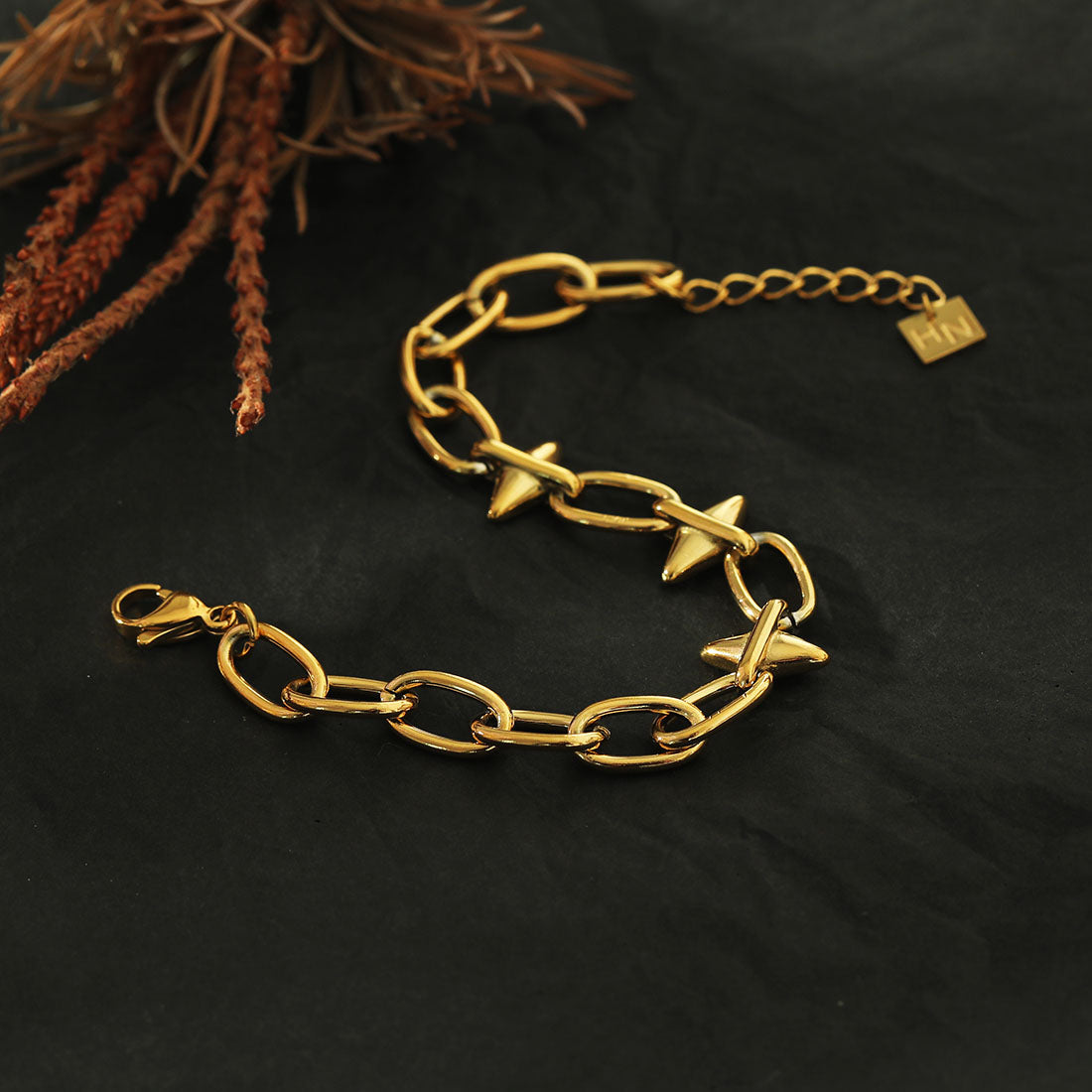 ALLYSON Link-Chain Bracelet with Industrial Shaped Driblets - Velora Luxury Fashion