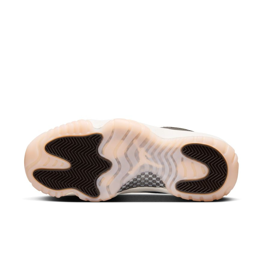 WMNS AIR JORDAN 11 RETRO AR0715-101 - Velora
