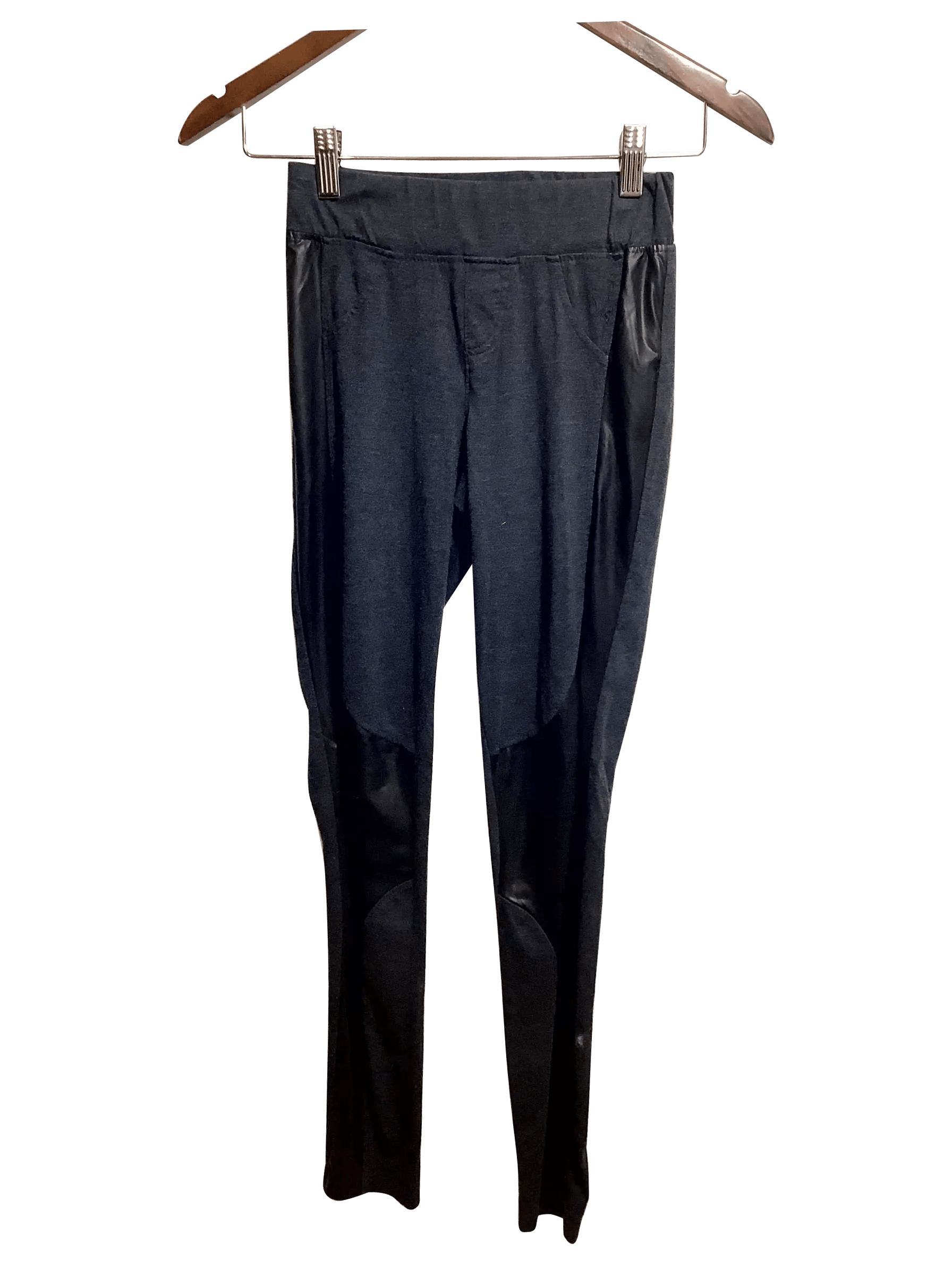 ARDENE Regular fit Activewear Legging in Gray - S - Velora