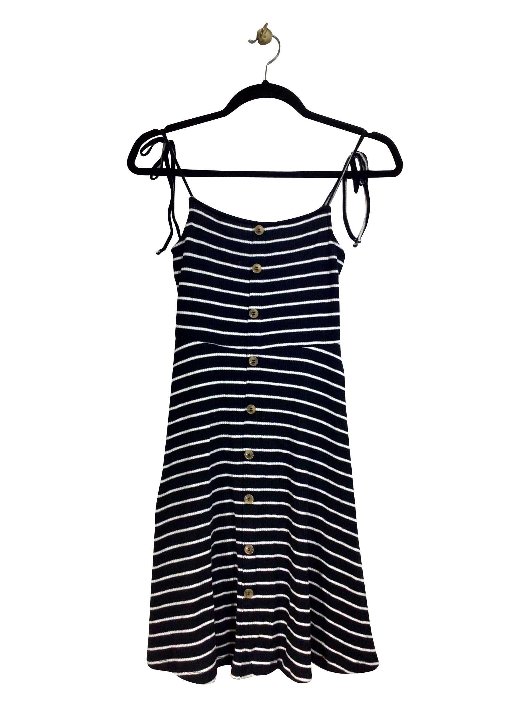 ARDENE Regular fit Shift Dress in Black - XS - Velora