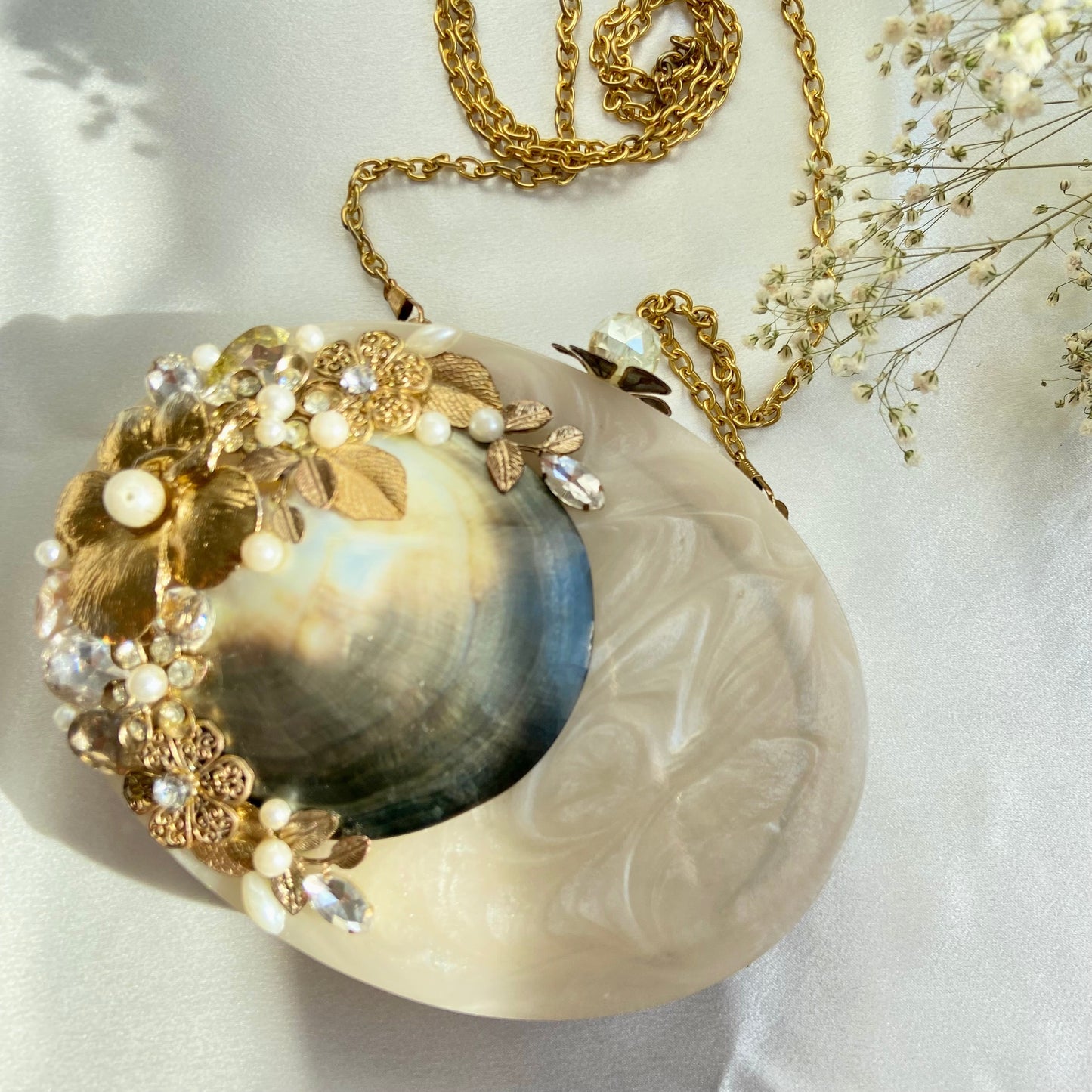 ARIEL Clutch - Velora Luxury Fashion