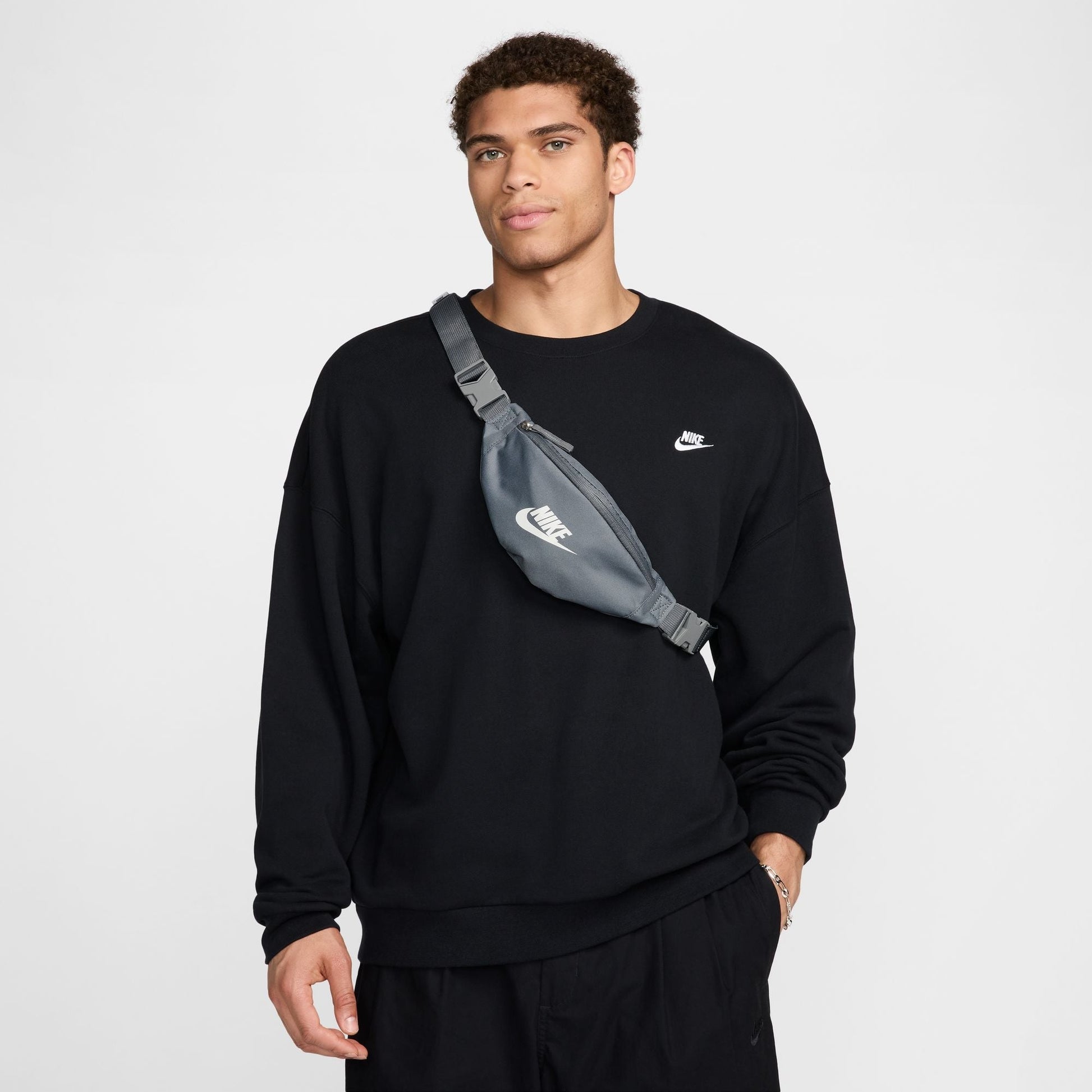 Nike DB0488-084 - Velora
