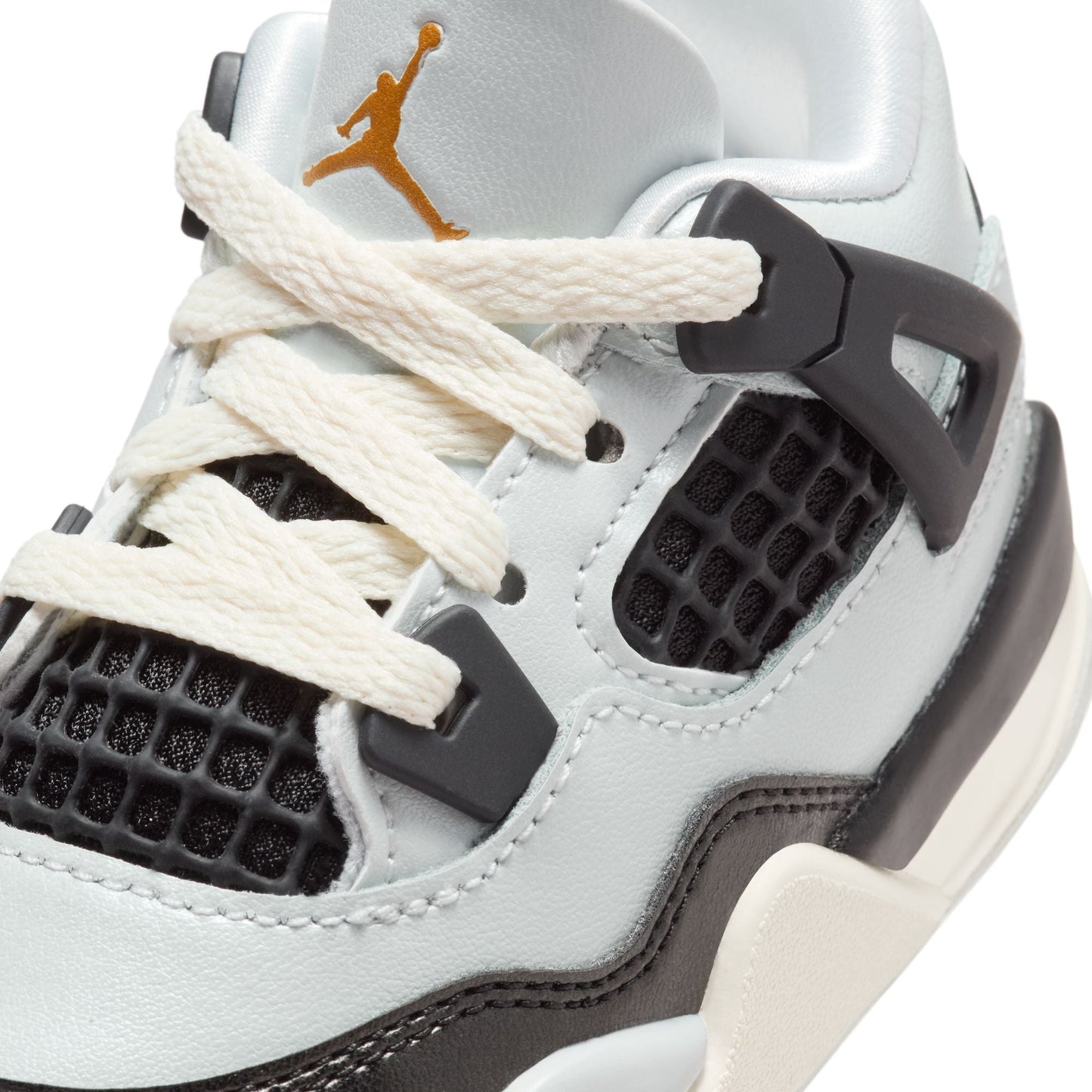 Y Jordan 4 Retro FZ8584-070 - Velora