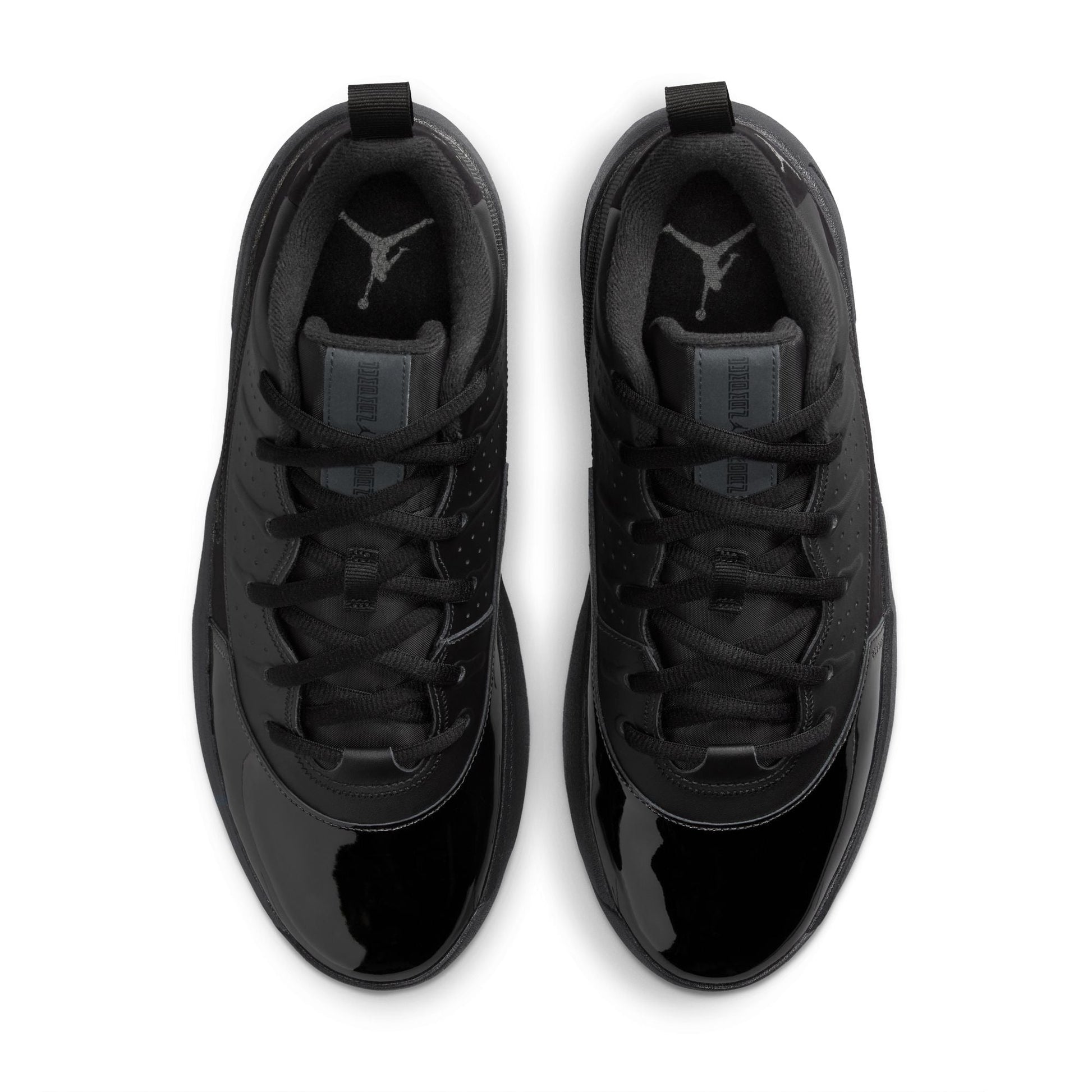 M Jordan Max Aura 7 HQ2091-001 - Velora