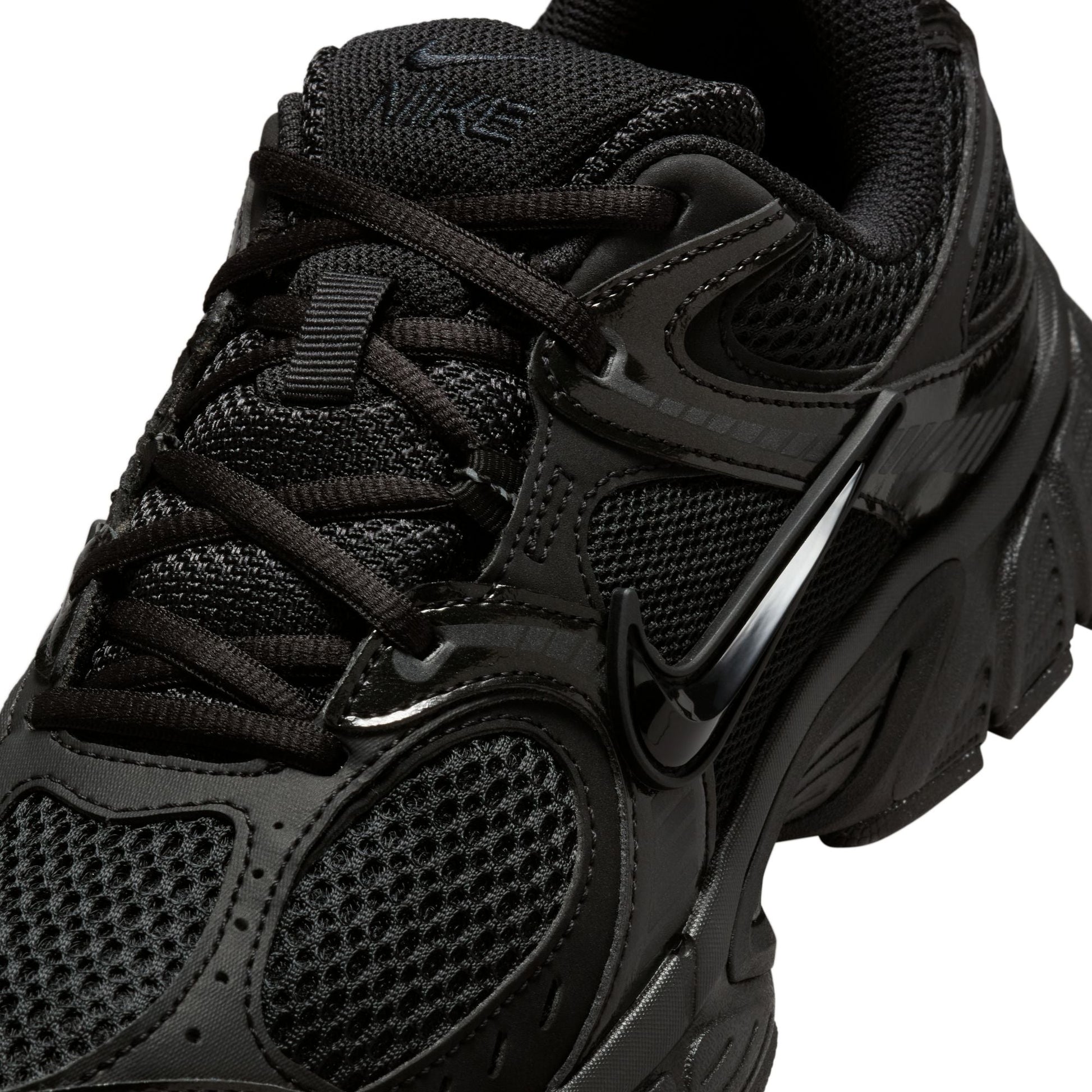 Nike V5 RNR HQ7901-001 - Velora