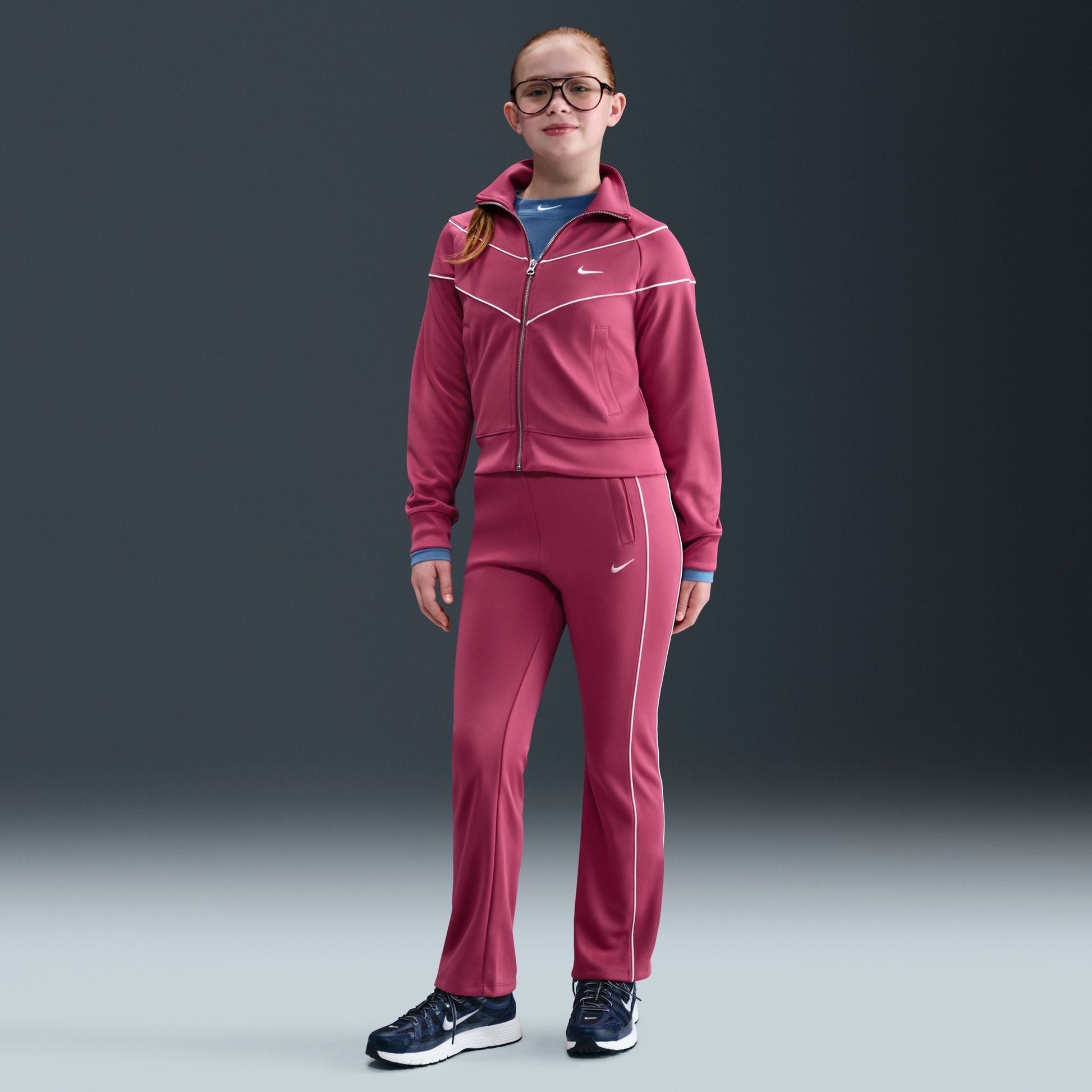 Y Nike Sportswear HQ9458-634 - Velora