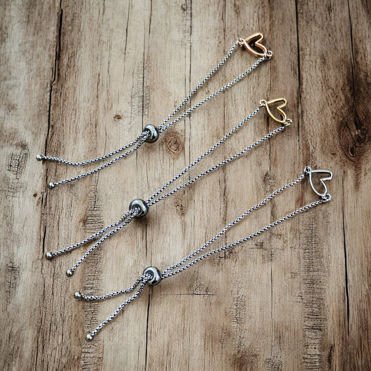 Adjustable Bracelet - Open Heart - Velora Luxury Fashion