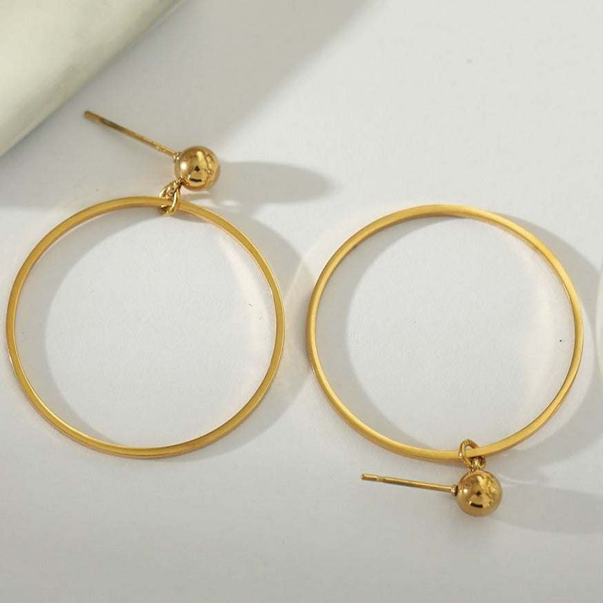 BELLA Hoop Earrings (Available in 3 Sizes) - Velora Luxury Fashion