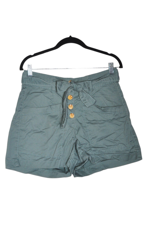 BLUMIND Women Classic Shorts Regular fit in Green - 28 - Velora Luxury Fashion