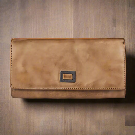 BOL Women's Square Tab Leather Wallet Boutique of Leathers/Open Road
