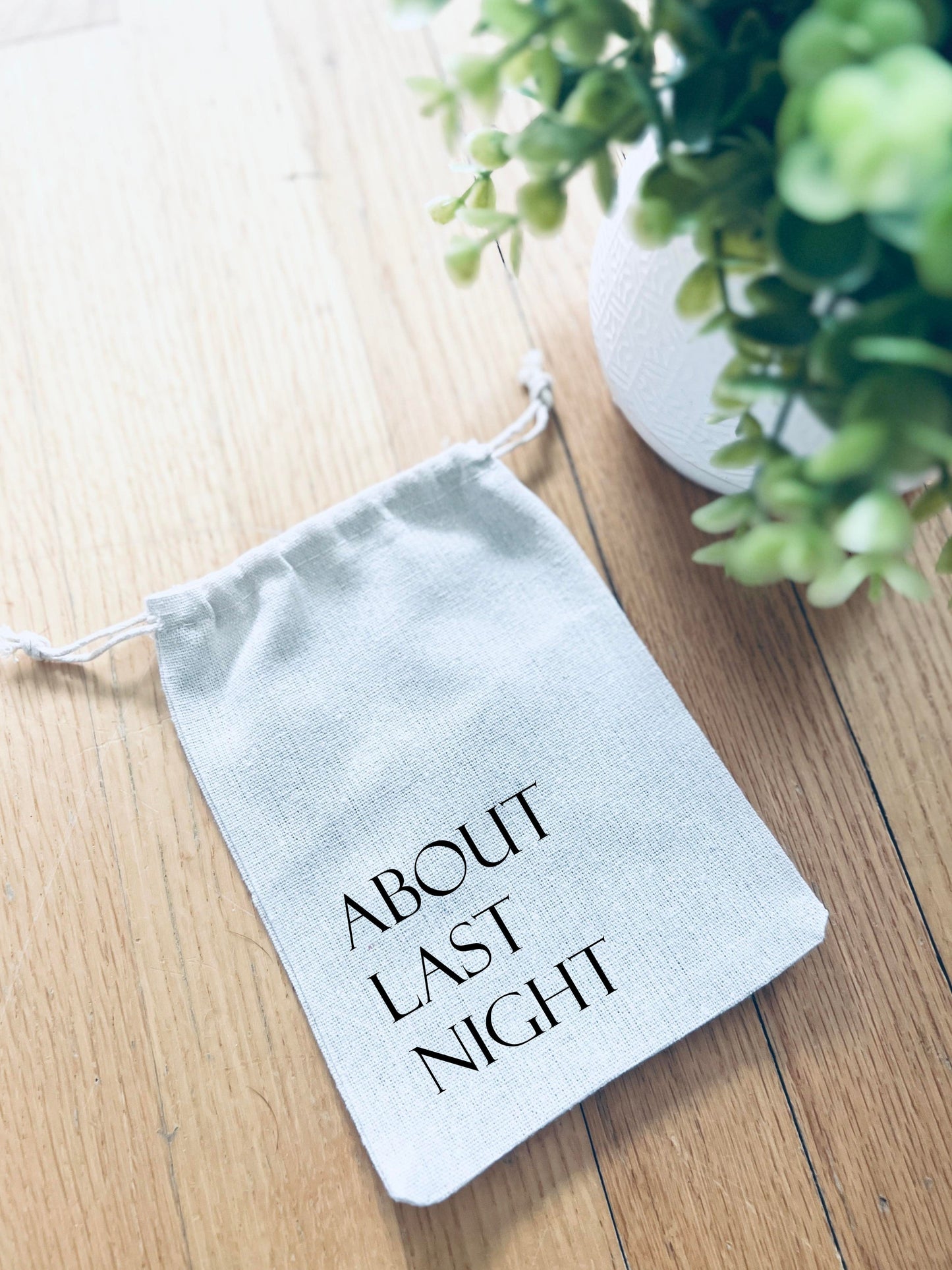 Bachelorette Party Favor Bags - Velora Luxury Fashion
